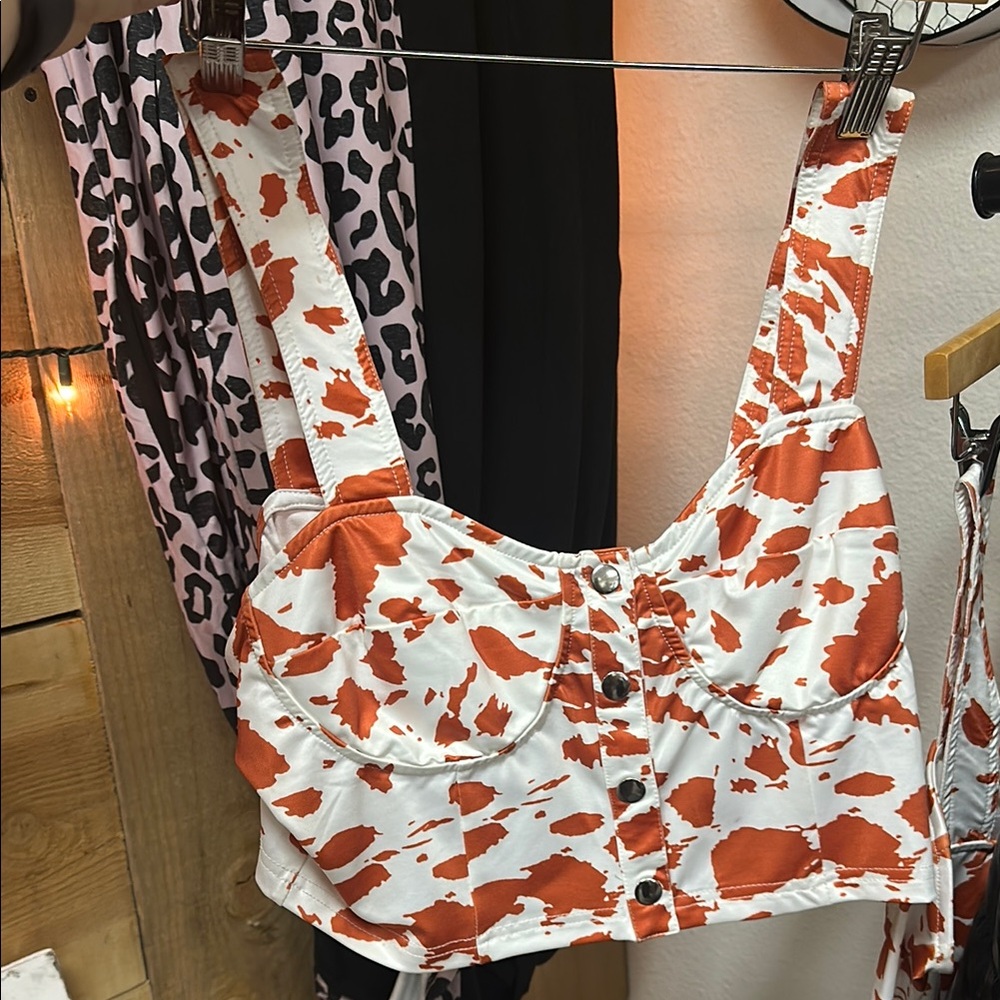 SHEIN Abstract Orange and White Tank Top